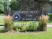 Image of the Lakewood Hills park sign